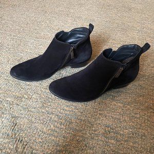 Paul Green Suede Zip Boots - US Sz. 8-1/2 or 9